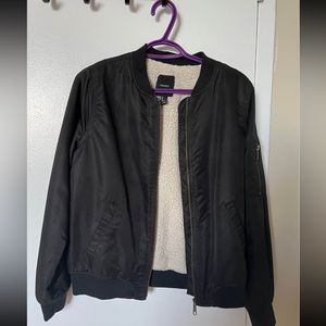 Bomber forever 21
